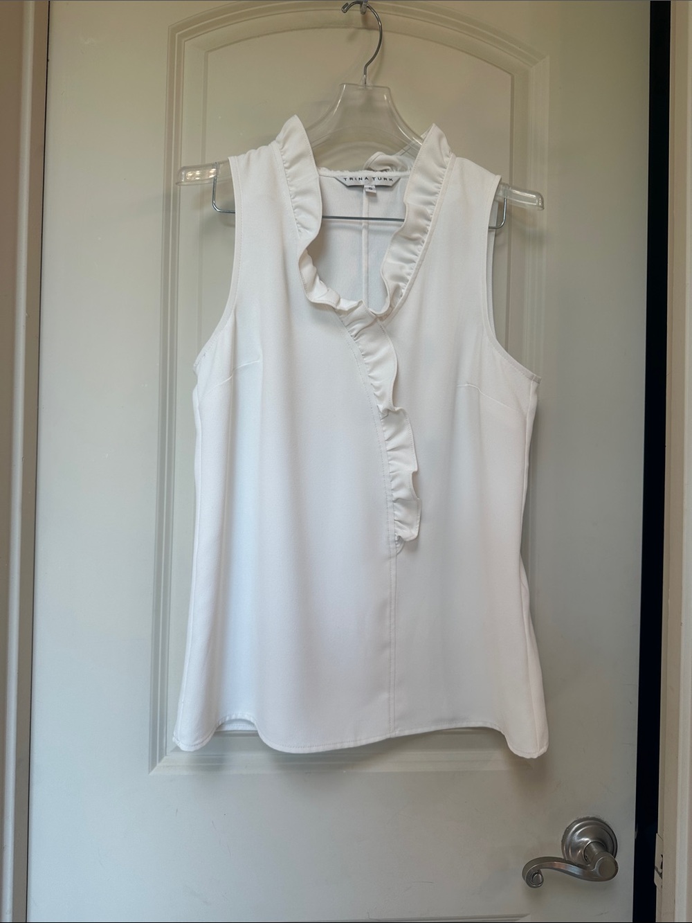 Trina Turk Cream Ruffle V-Neck Sleeveless Top - Womens  S